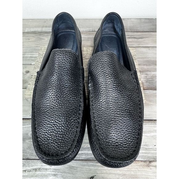 NEW TOMMY BAHAMA NASSAU‎ BLACK LEATHER VENETIAN LOAFERS SIZE 10.5 D - Picture 2 of 8